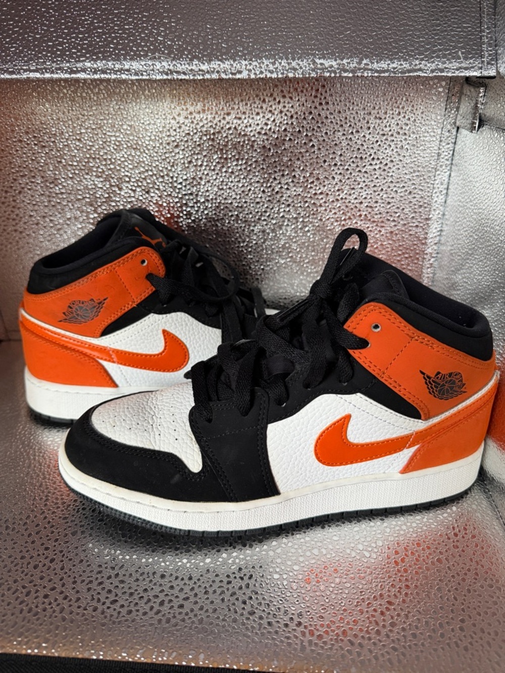 Nike Air Jordan 1 Mid Orange Black White
